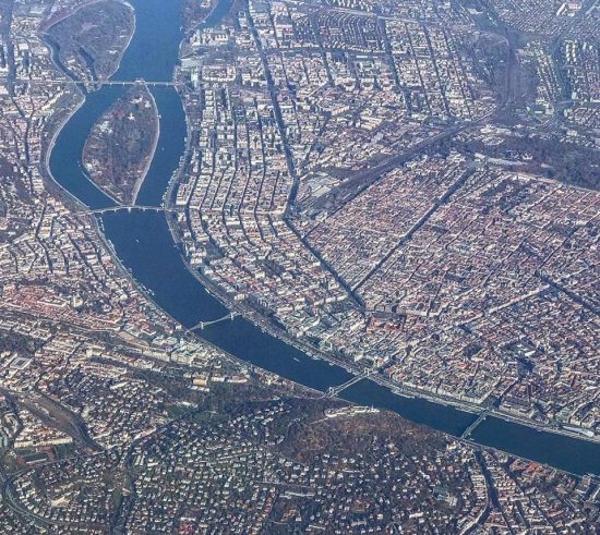 Budapest fra flyet